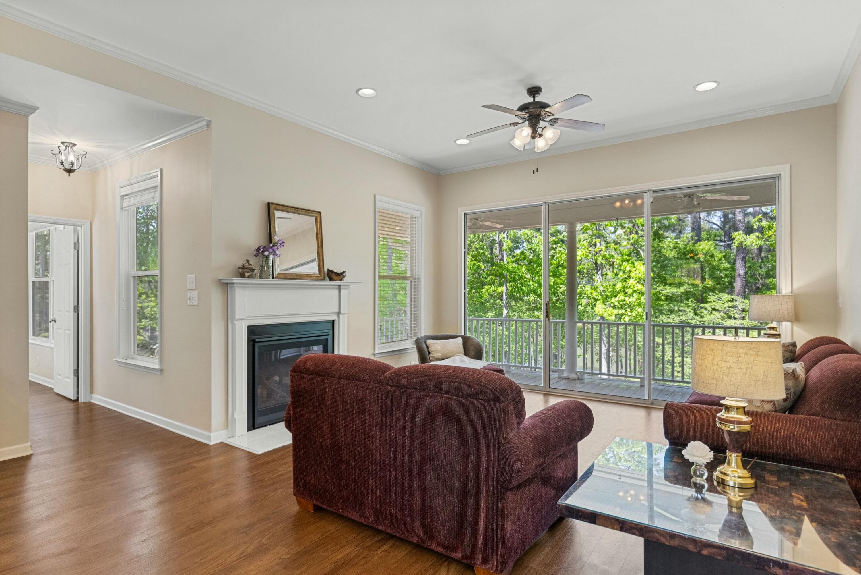 Townhouse at 9 Caravel Circle, McCormick, SC 29835, photo 10 of 36