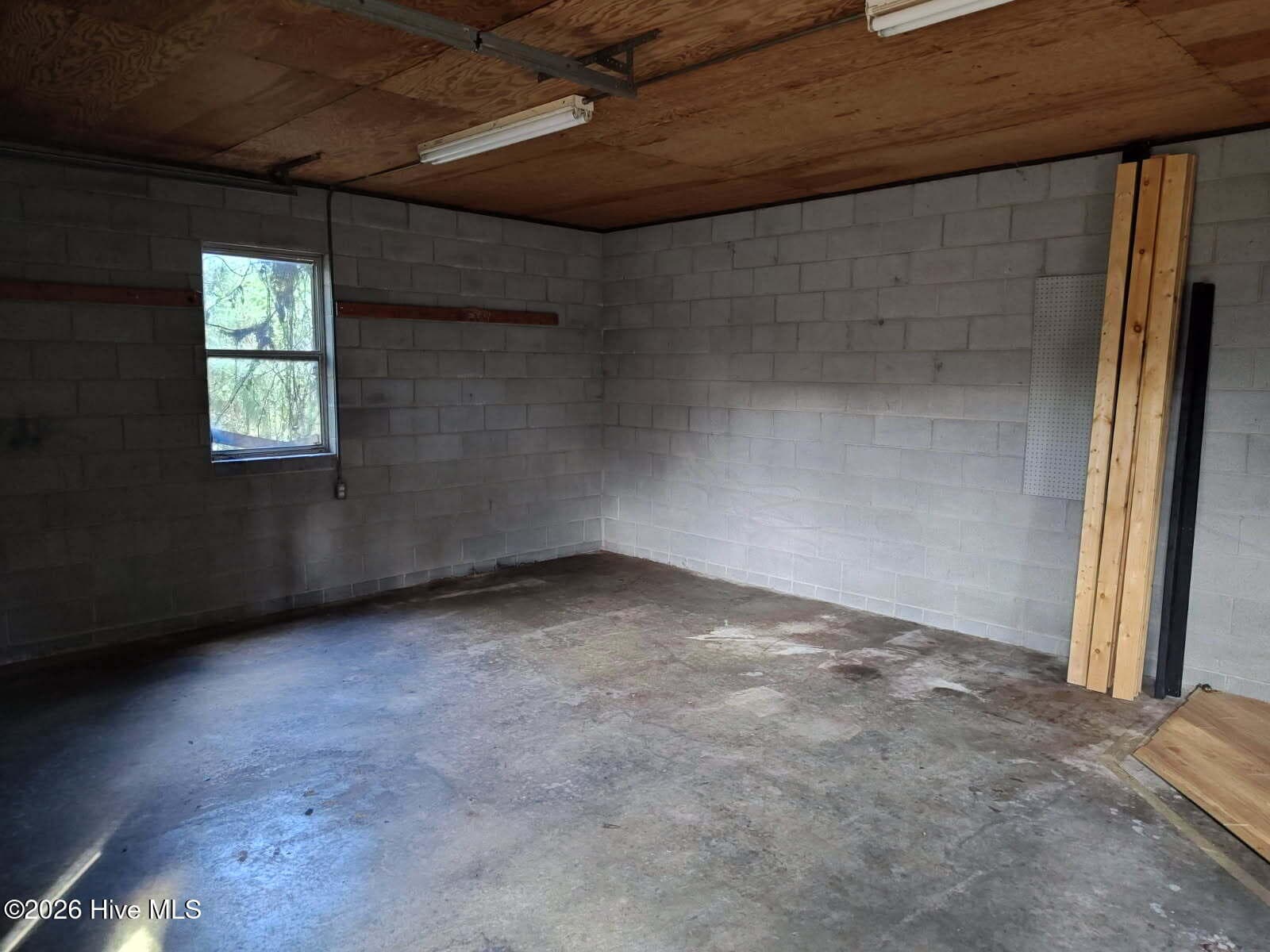Single Family Residence at 489 Hwy 58 S, Kinston, NC 28504, photo 73 of 156