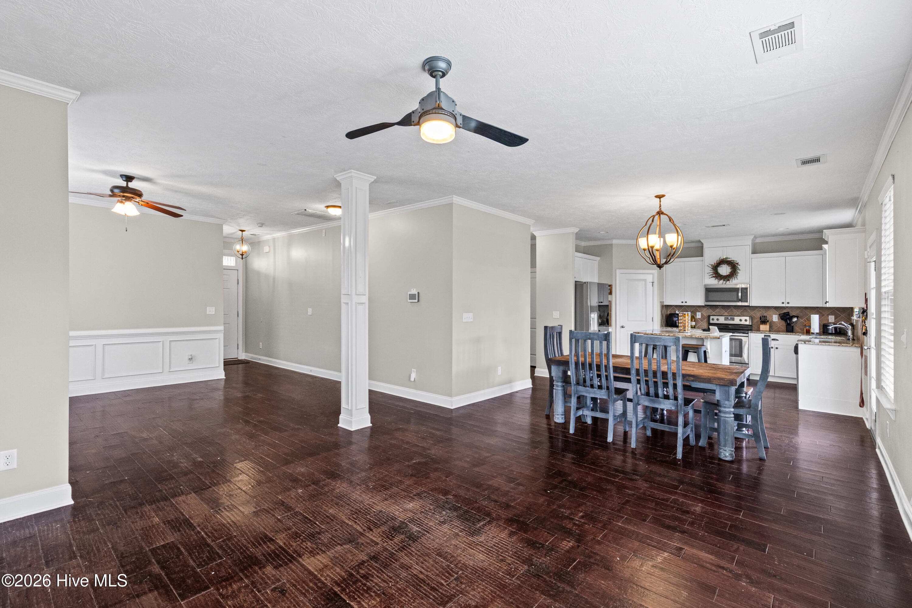 Single Family Residence at 876 Williford Run Drive, Grovetown, GA 30813, photo 9 of 26