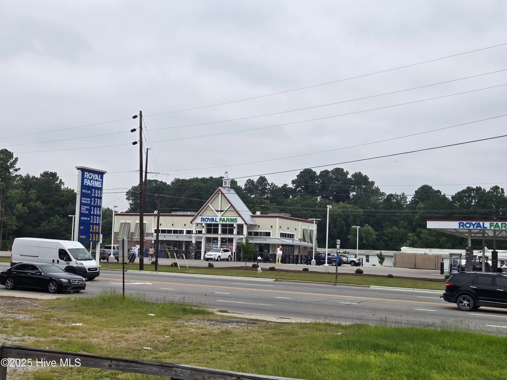 Commercial Sale at 701 Washington Street, Plymouth, NC 27962, photo 9 of 11