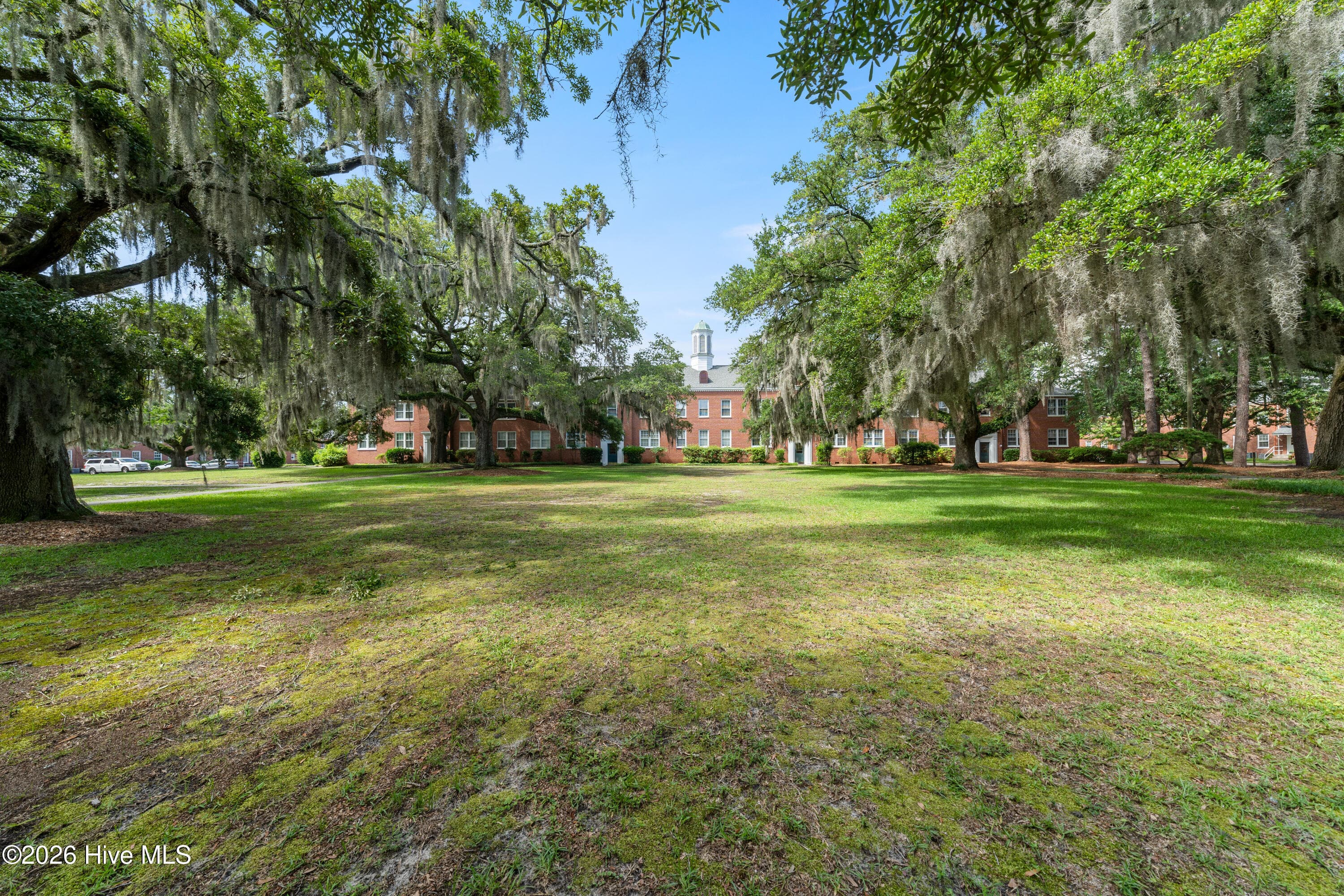 Condominium at 2940 Oleander Drive G6, Wilmington, NC 28403, photo 4 of 53