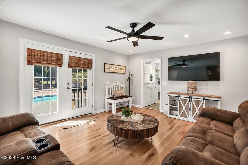 Single Family Residence at 32 Yaupon Way, Oak Island, NC 28465, photo 10 of 76