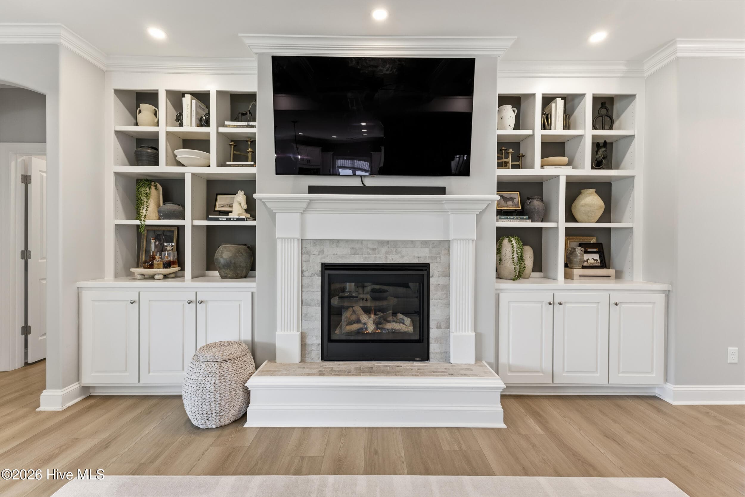 Single Family Residence at 5089 Saltgrass Cove, Leland, NC 28451, photo 11 of 132
