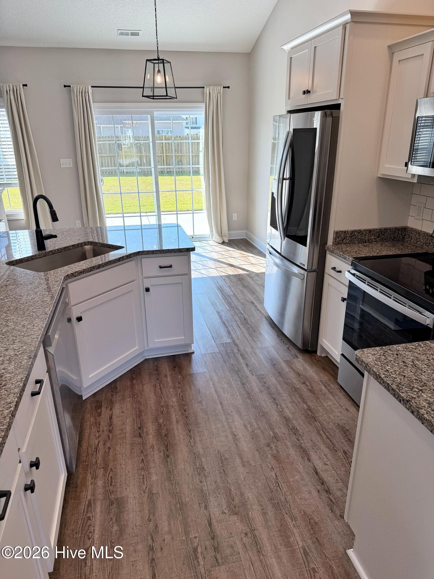 Single Family Residence at 259 Wood House Drive, Jacksonville, NC 28546, photo 18 of 45