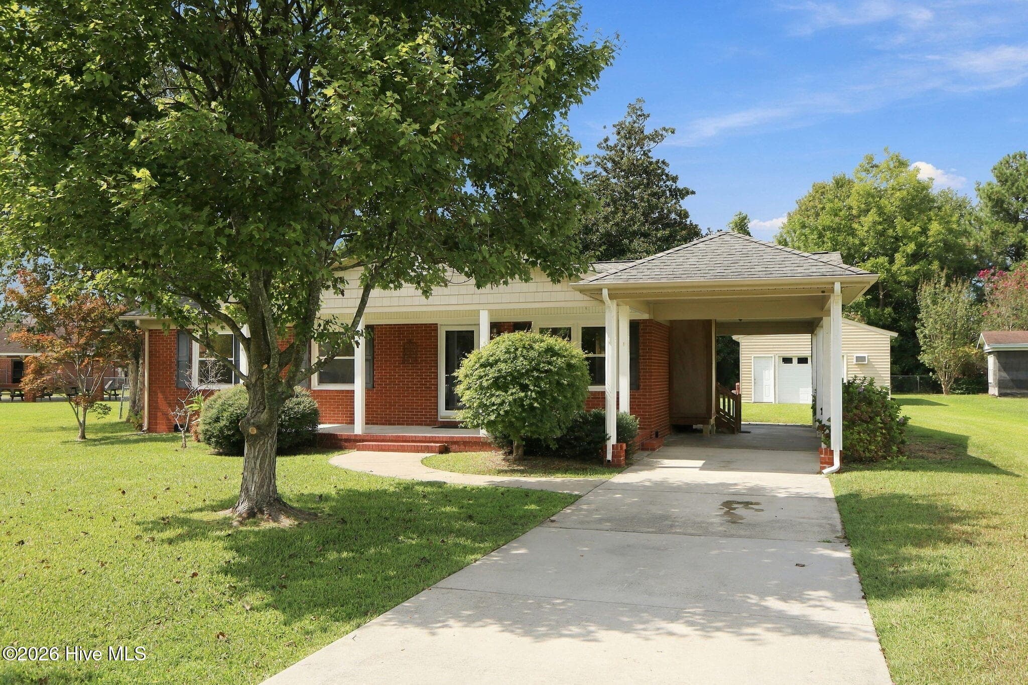 1624 New Bern Street, Newport, NC 28570