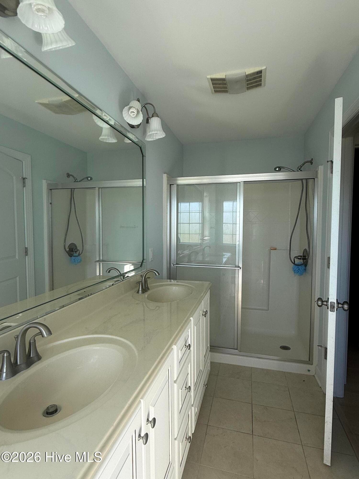 Single Family Residence at 552 Church Of God Road, Goldsboro, NC 27534, photo 34 of 49