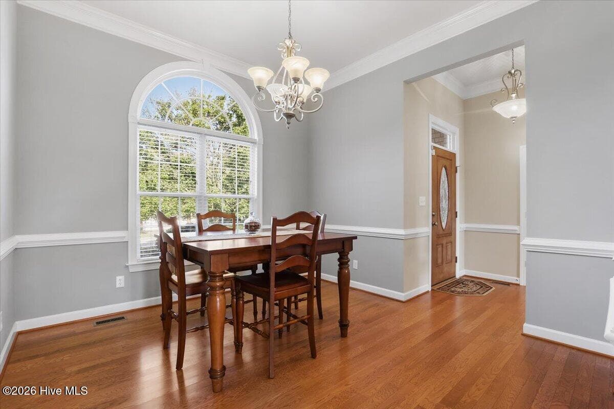 Single Family Residence at 207 Kingston Circle, Goldsboro, NC 27530, photo 5 of 44