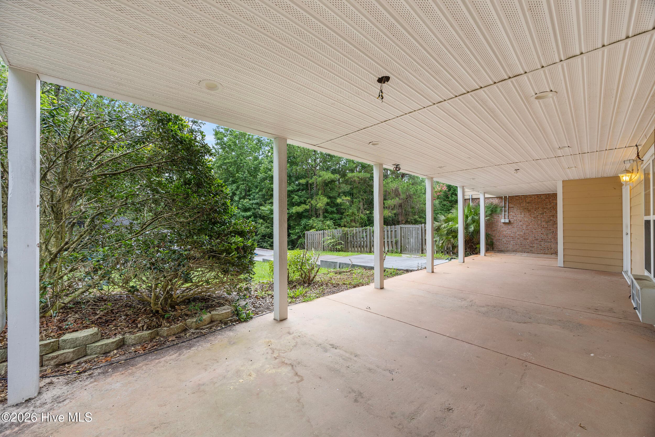 Single Family Residence at 638 Ravenswood Road, Hampstead, NC 28443, photo 84 of 100