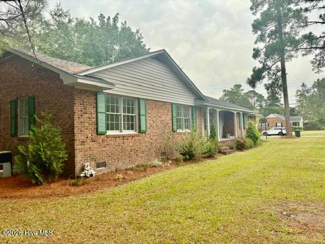 Single Family Residence at 2301 Rouse Road, Kinston, NC 28504, photo 2 of 26