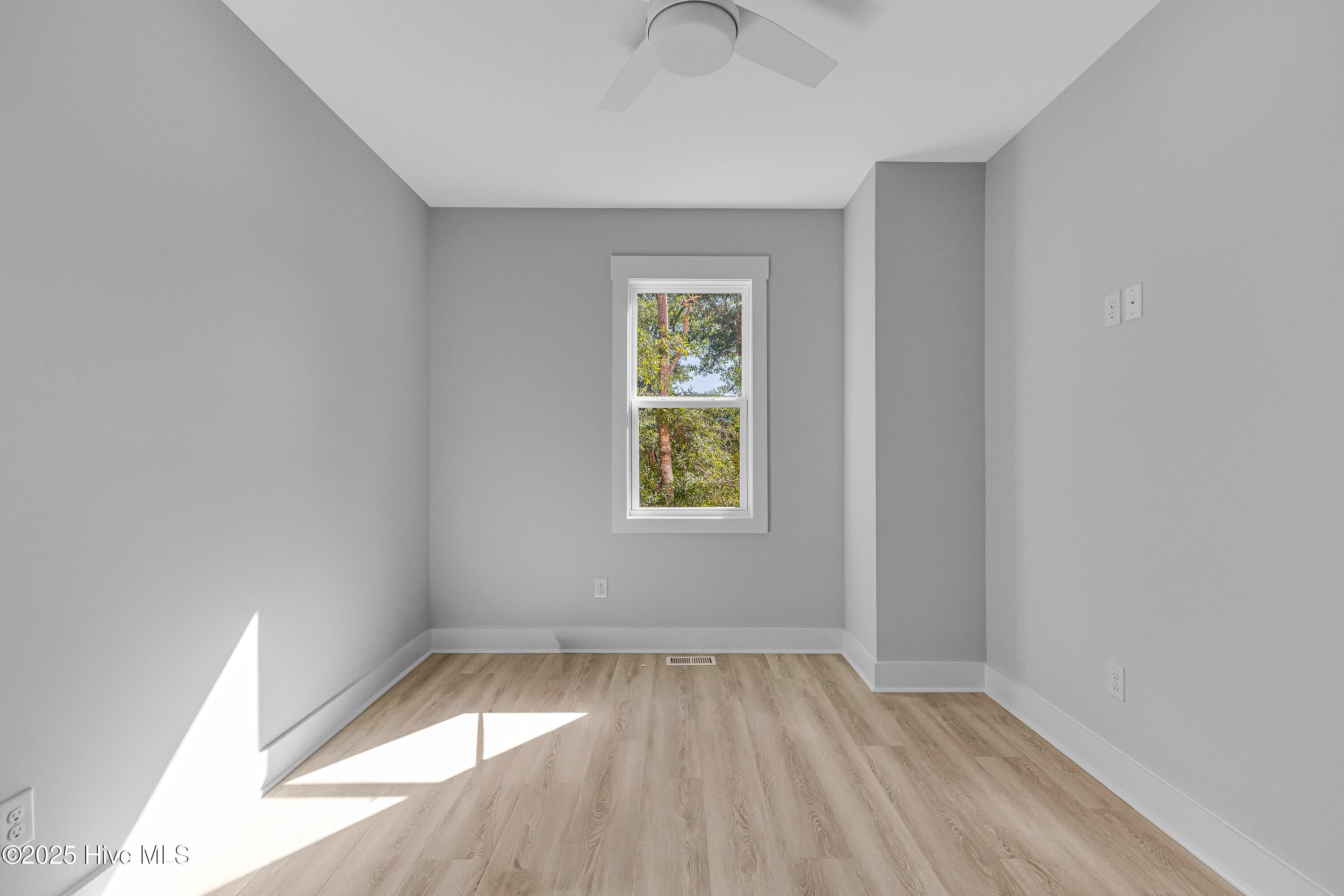 Single Family Residence at 114 SE 75th Street, Oak Island, NC 28465, photo 122 of 164