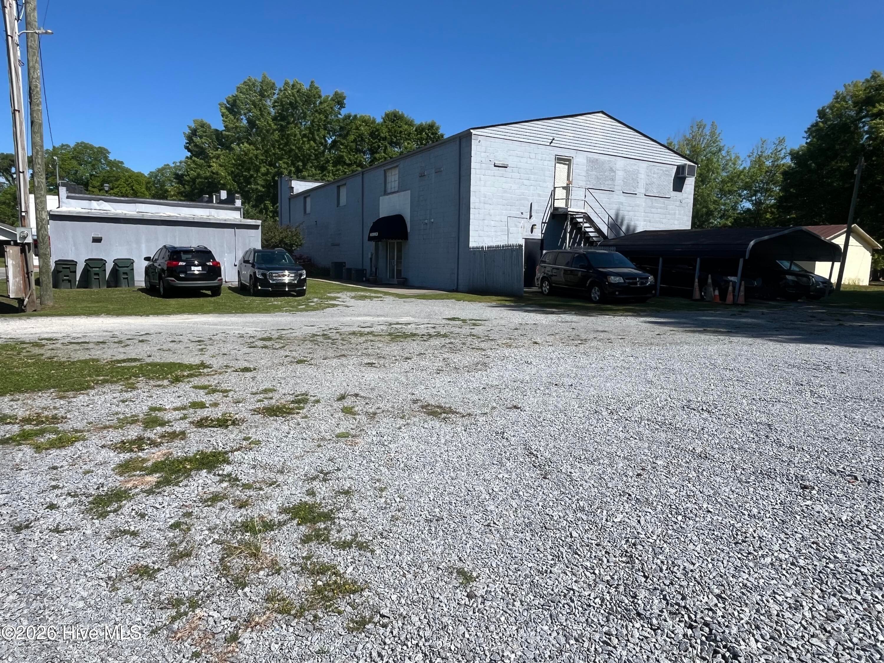 Business at 3865 S Main Street, Farmville, NC 27828, photo 10 of 57