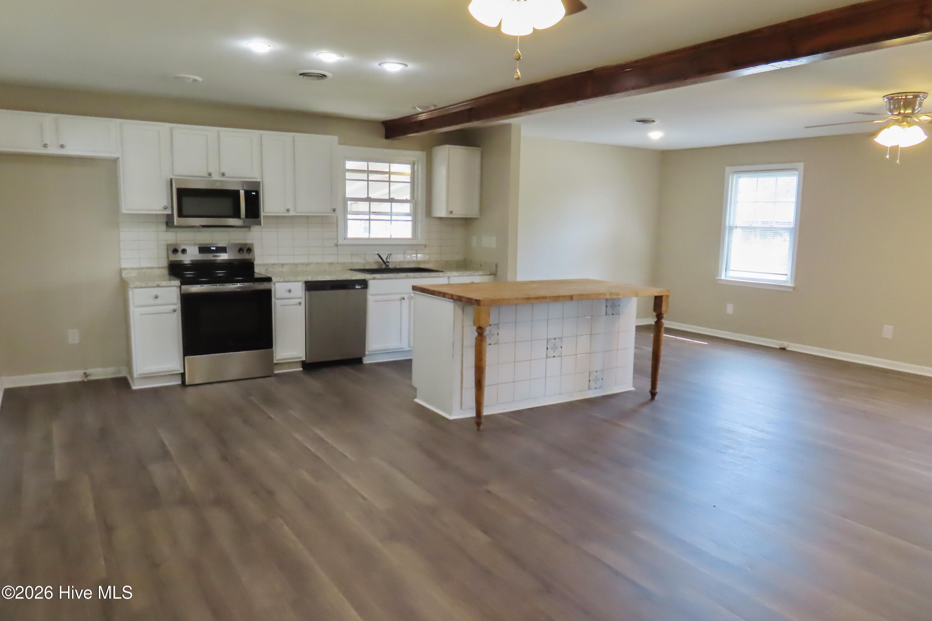 Open Kitchen, eating area and living room. - 3031 Jeanne Road, Augusta, GA 30906
