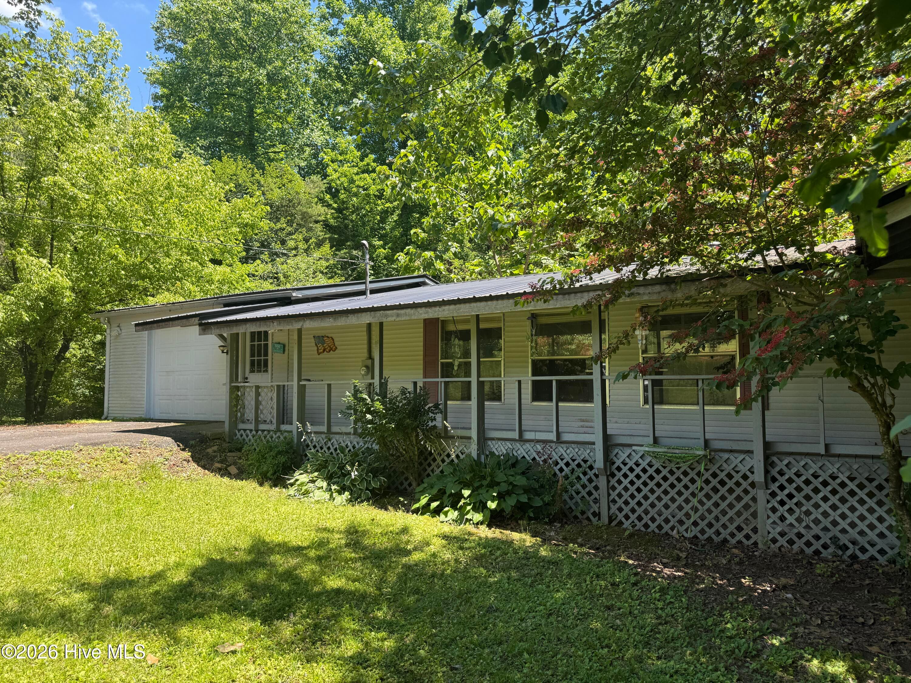558 Rhea Branch Road, Marble, NC 28905