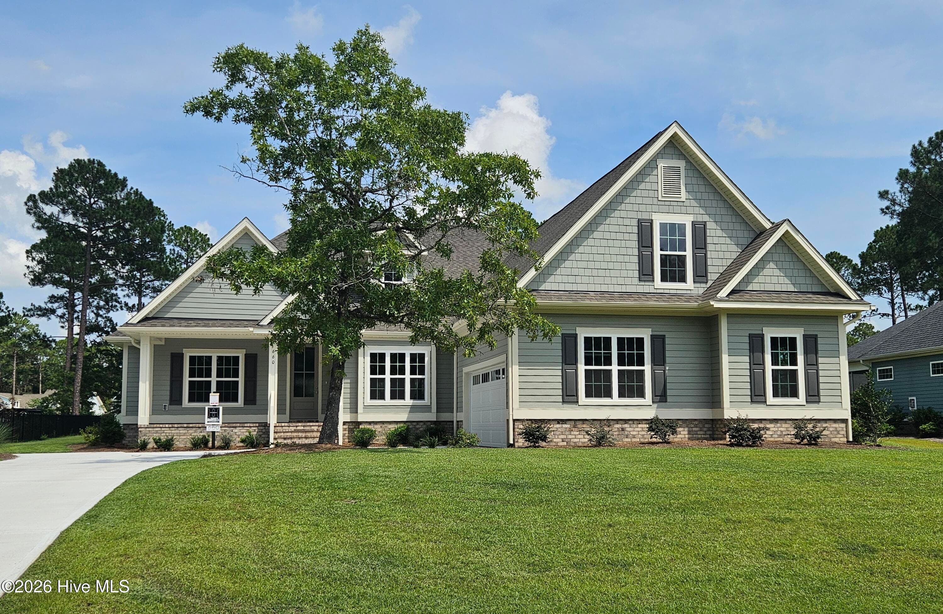 Single Family Residence at 660 Breezewood Drive SE, Bolivia, NC 28422, photo 2 of 86