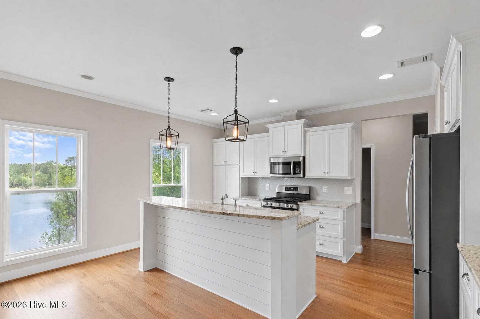 Single Family Residence at 325 Dove Lake Drive, North Augusta, SC 29841, photo 12 of 68