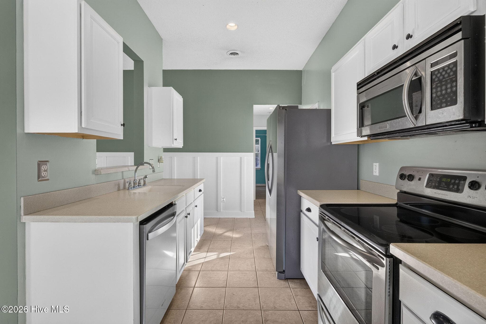 Single Family Residence at 609 Bay Blossom Drive, Wilmington, NC 28411, photo 26 of 38