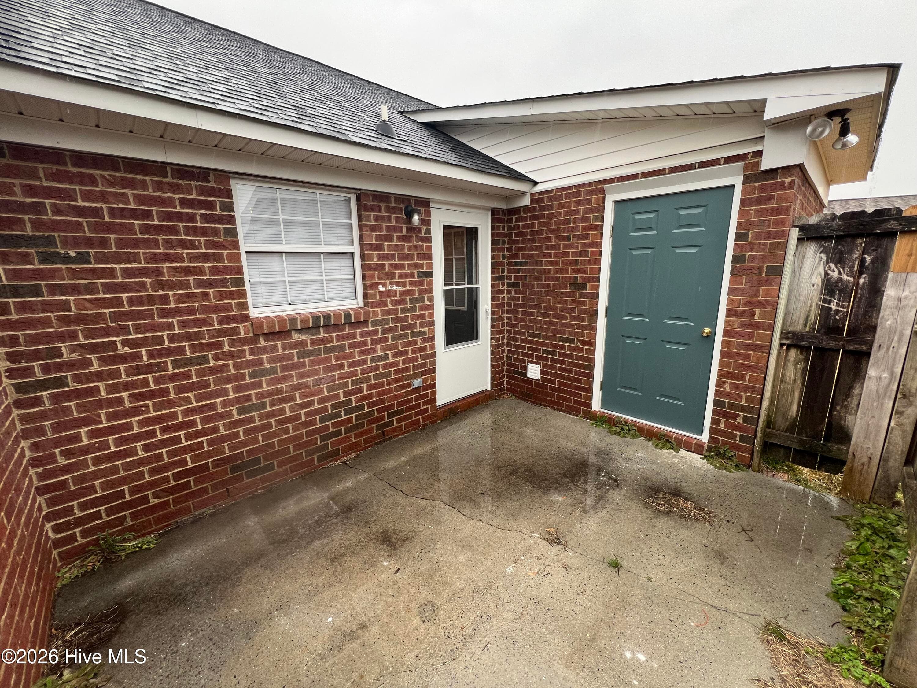 Townhouse at 3204 Parkway Court A & B, Greenville, NC 27834, photo 11 of 11