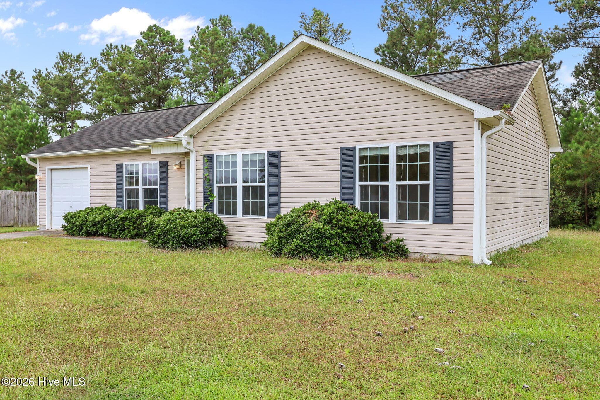 Single Family Residence at 180 Ashbury Park Lane, Richlands, NC 28574, photo 3 of 43