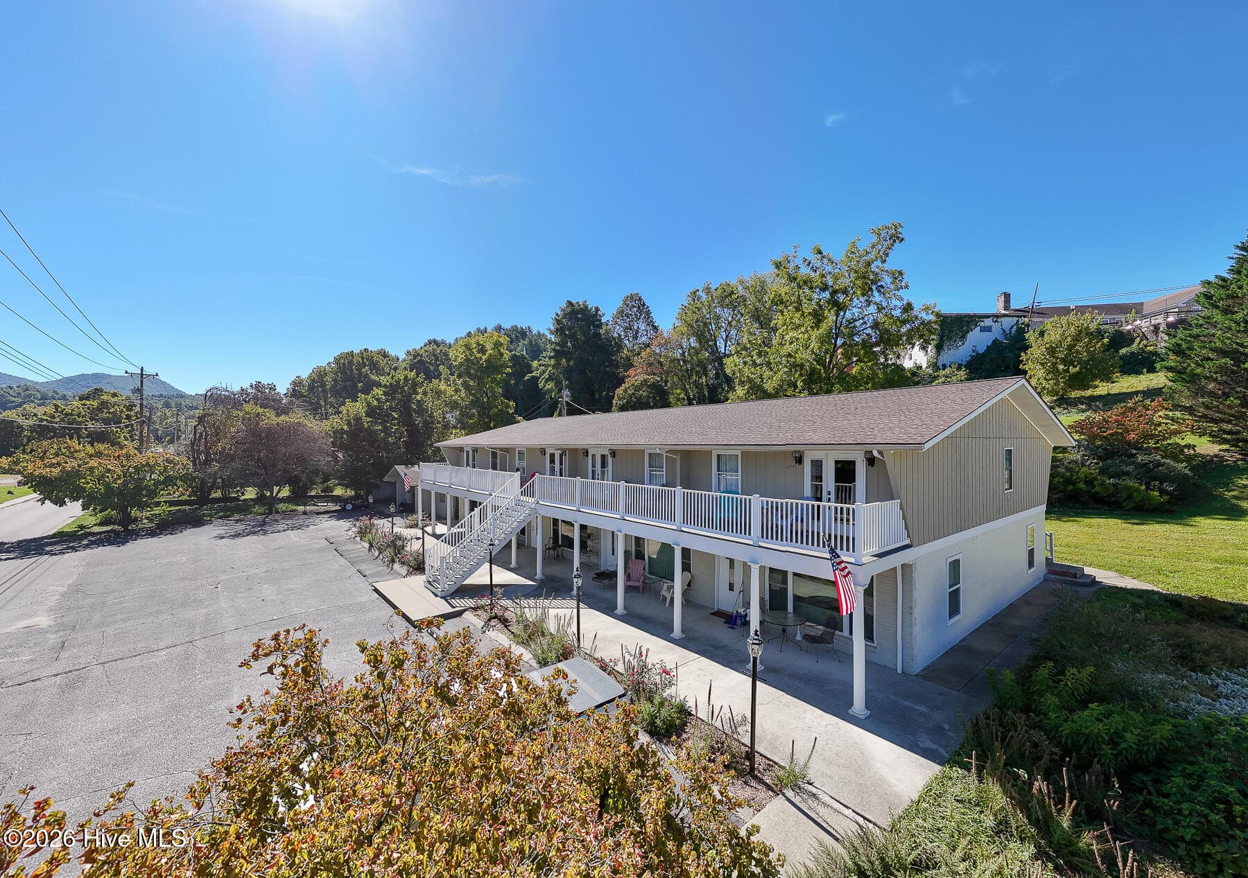 Business at 140 Ford Street, Robbinsville, NC 28771, photo 3 of 77