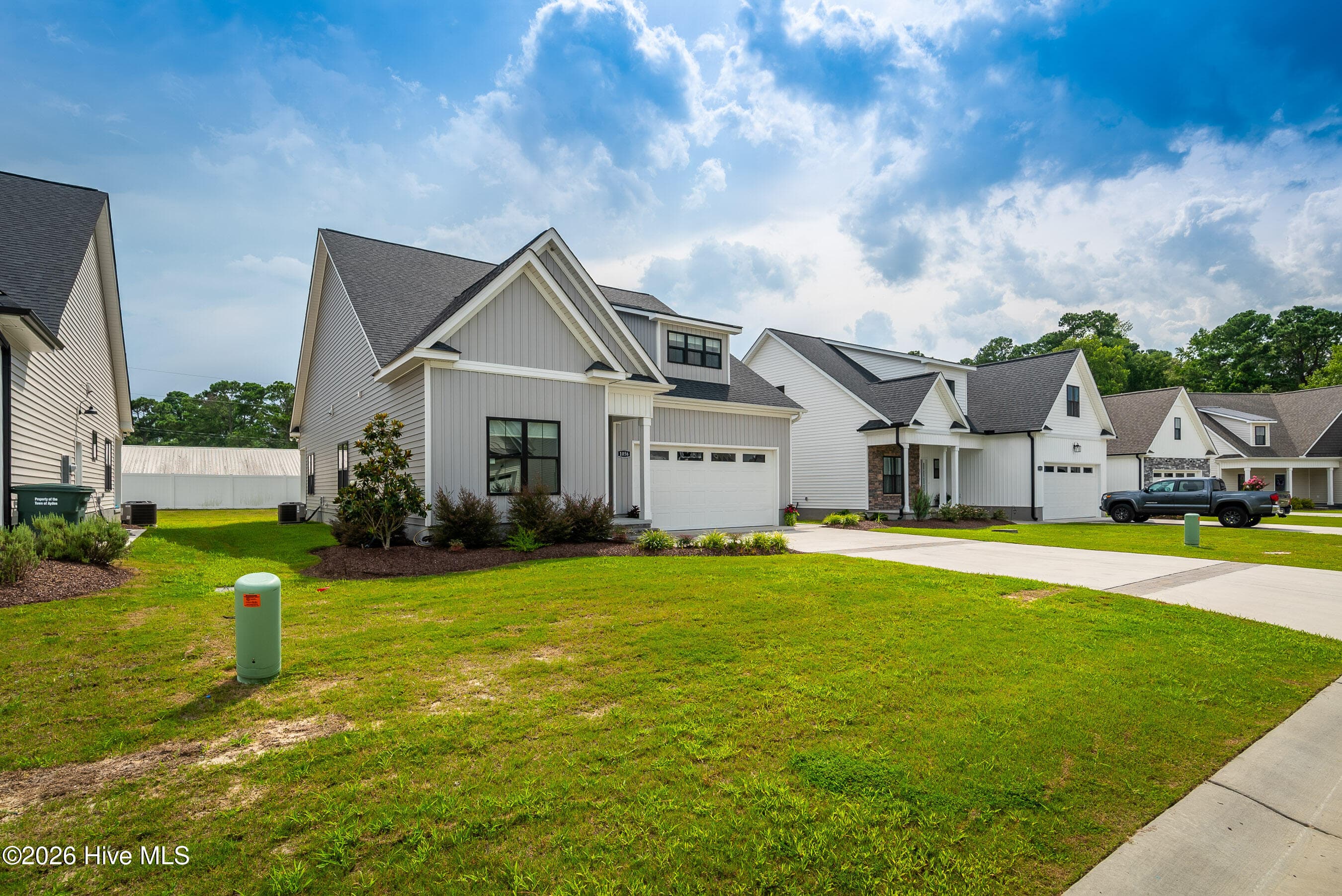 Single Family Residence at 1056 Montevallo Lane, Ayden, NC 28513, photo 4 of 22
