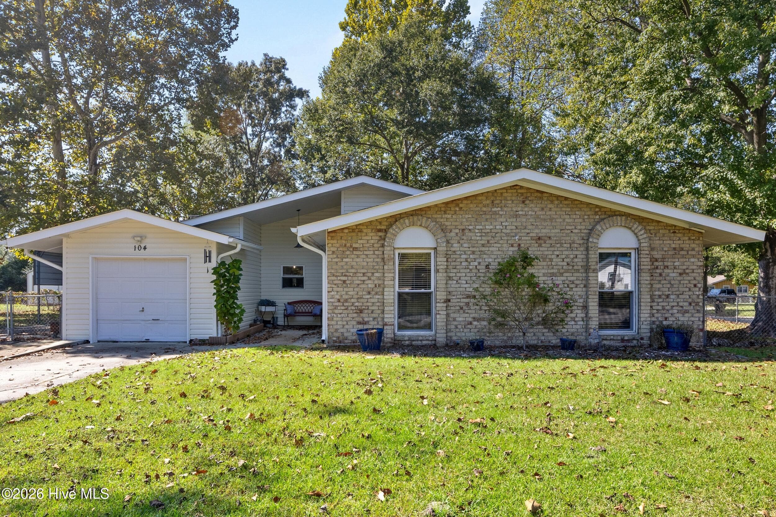 Single Family Residence at 104 Allison Lane, Jacksonville, NC 28540, photo 3 of 39