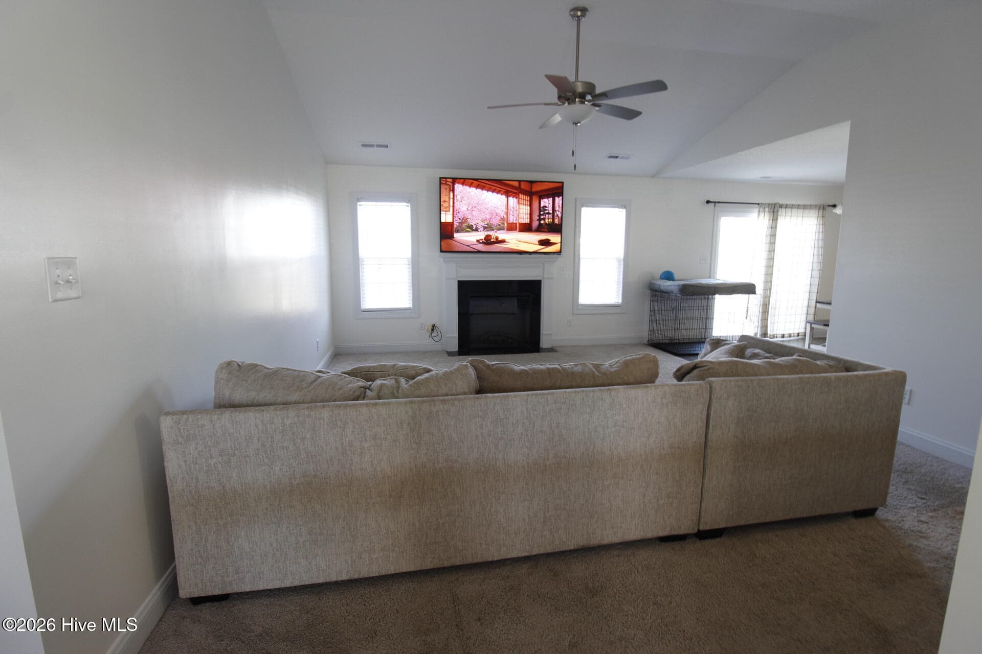 Single Family Residence at 404 Montgomery Drive, Jacksonville, NC 28546, photo 9 of 30