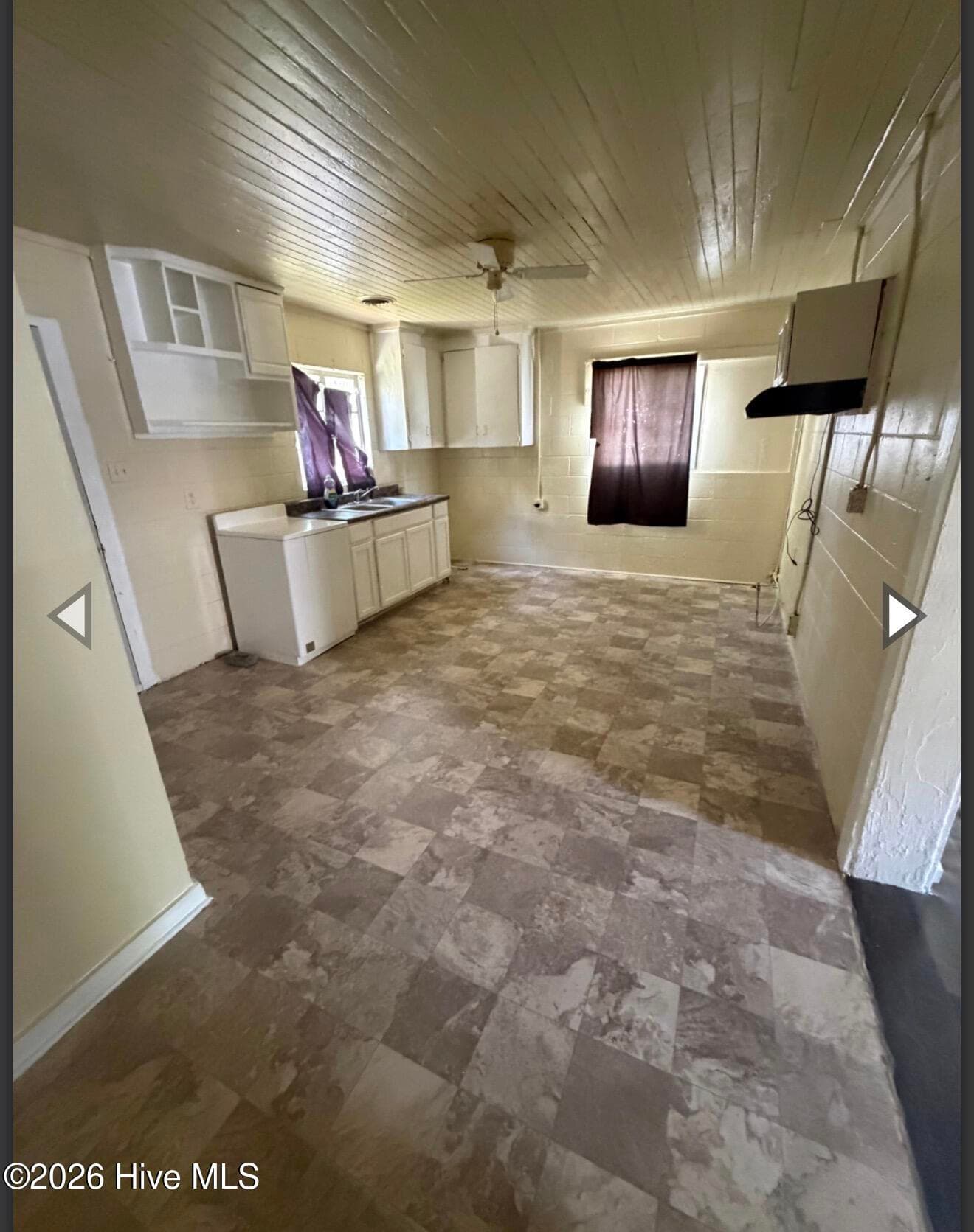 705 Harvey - 704 E Washington Avenue, Kinston, NC 28501