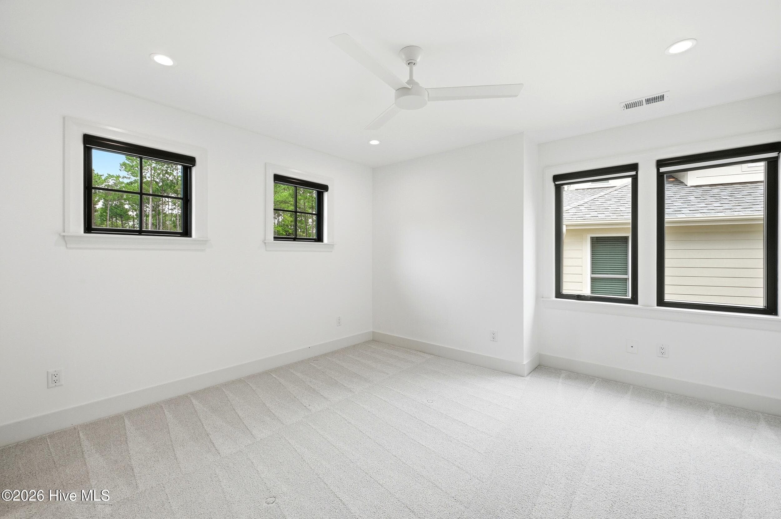 Single Family Residence at 1636 Osprey Cove Court, Wilmington, NC 28401, photo 39 of 106
