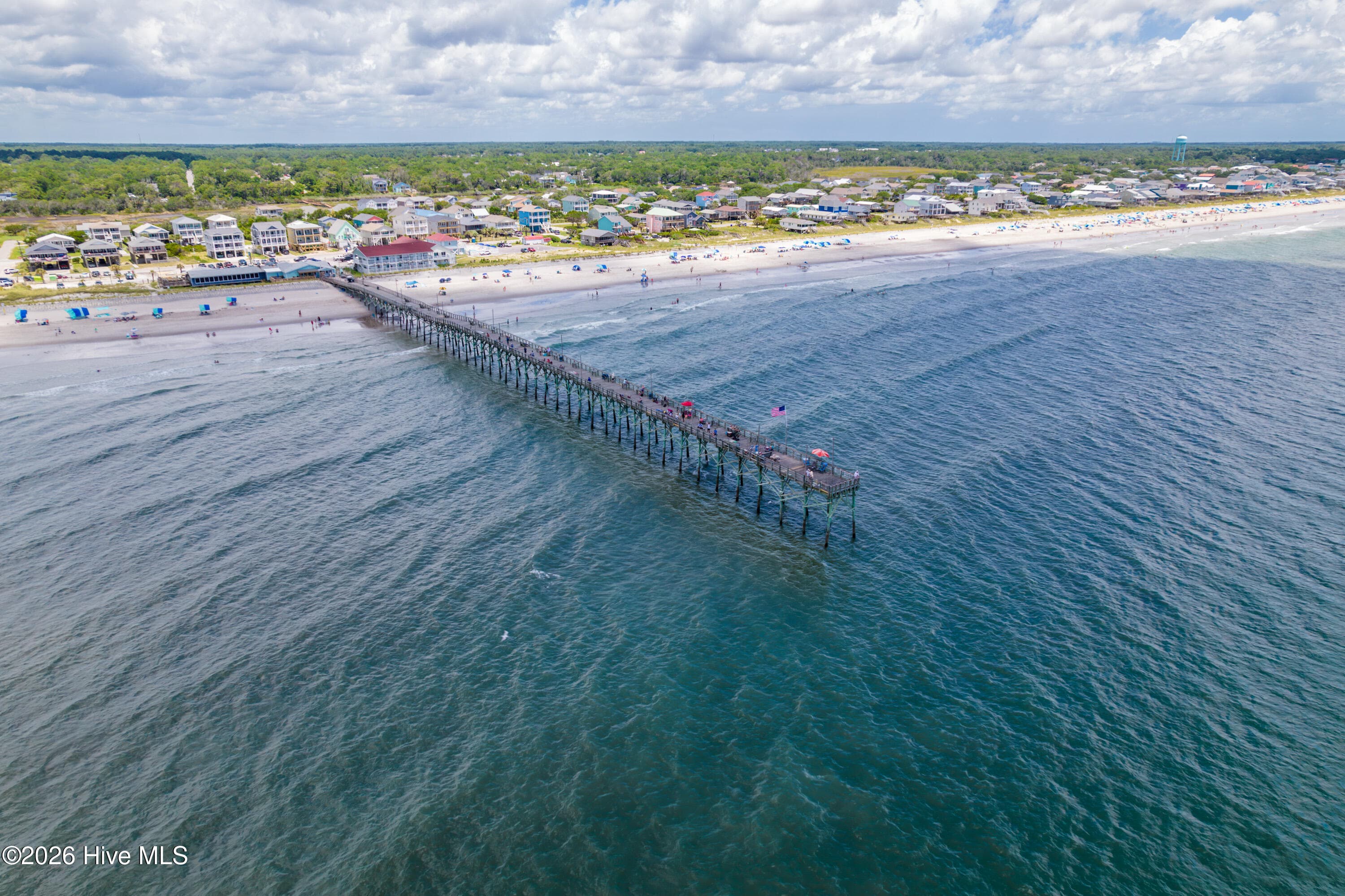Oak Island Pier - 2474 Sugargrove Trail NE, Leland, NC 28451