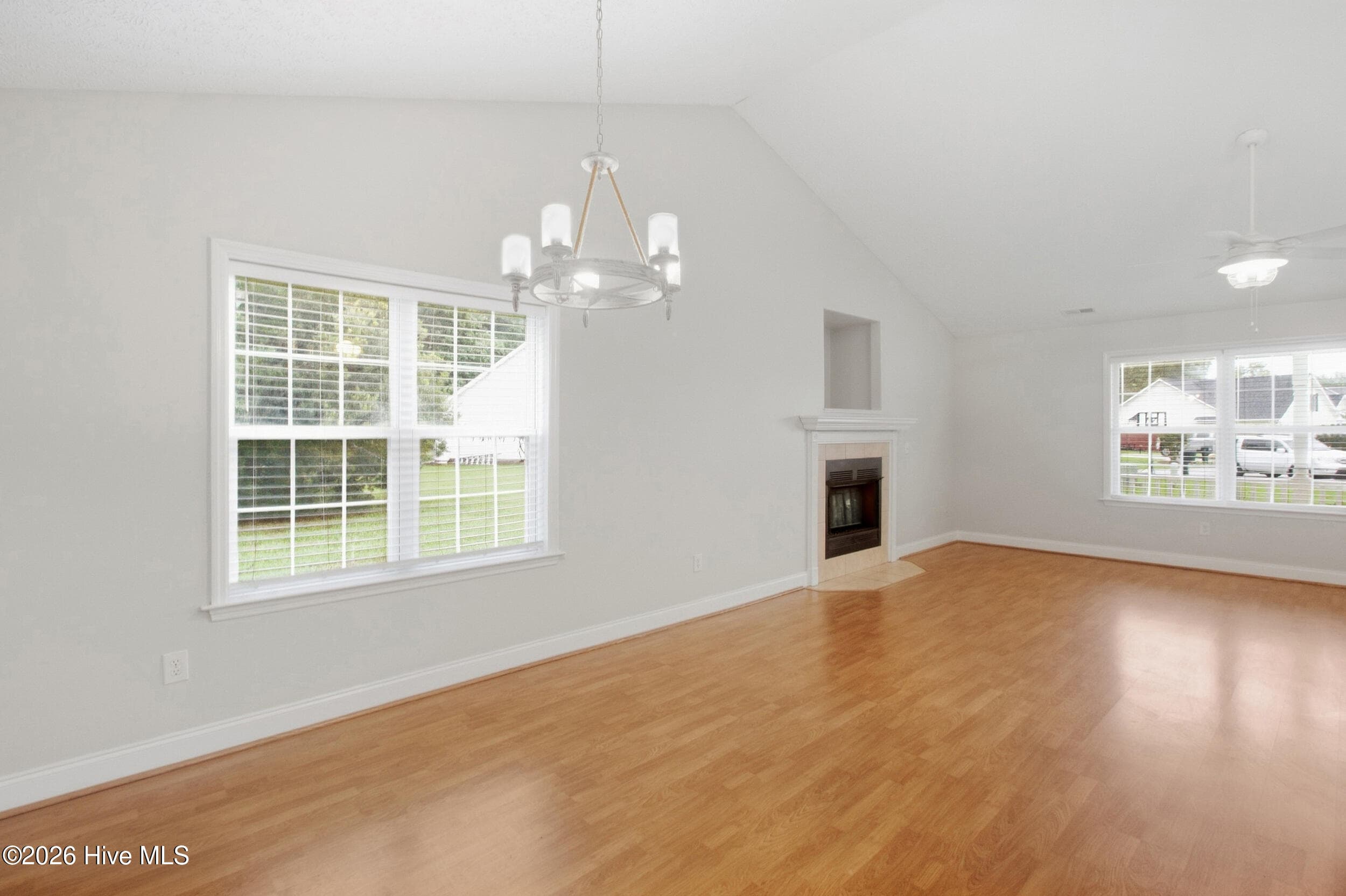 Dining - 117 Clearbrook Way, New Bern, NC 28562