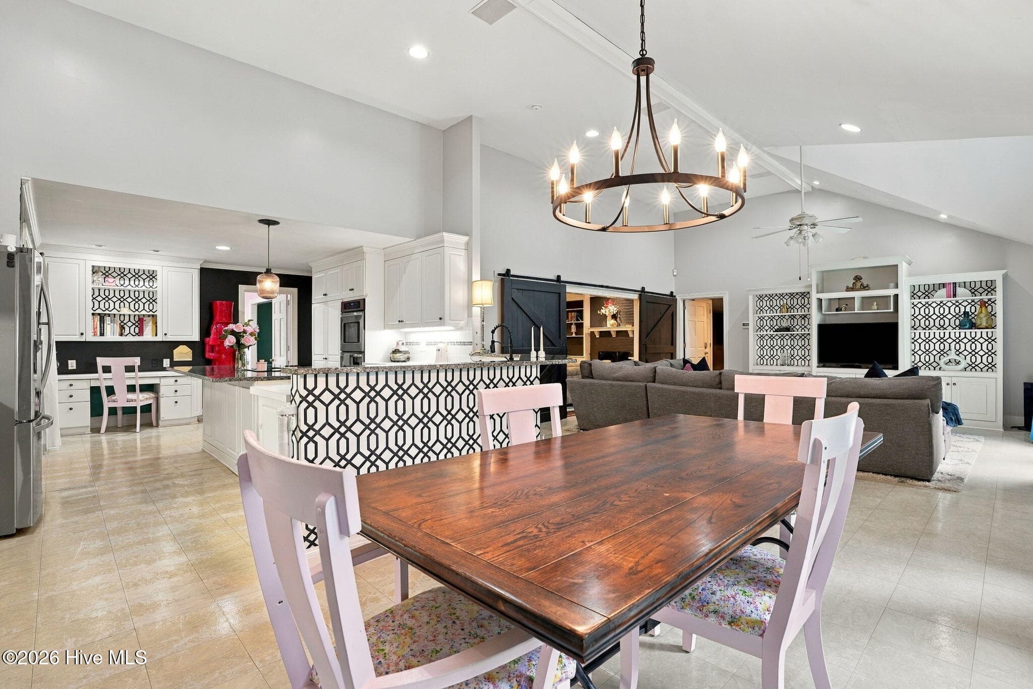 Single Family Residence at 1115 Peachtree Road NW, Wilson, NC 27896, photo 2 of 5