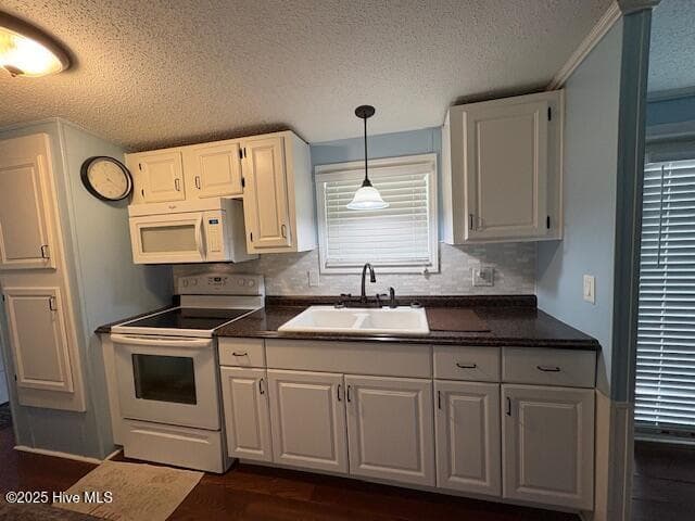 Manufactured Home at 1554 Gate 2 SW, Ocean Isle Beach, NC 28469, photo 7 of 17