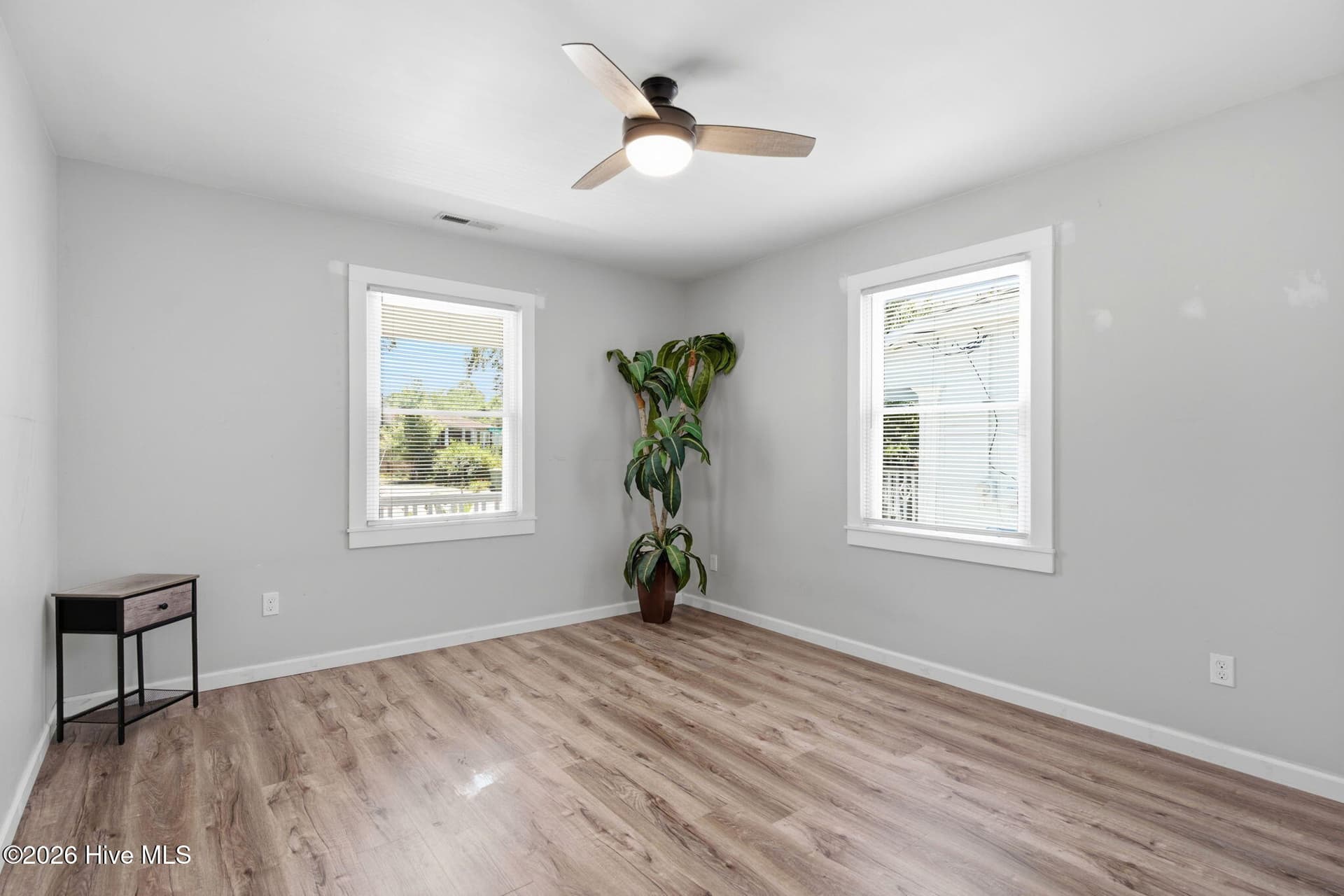 Single Family Residence at 1921 Hudson Drive, Wilmington, NC 28403, photo 23 of 40