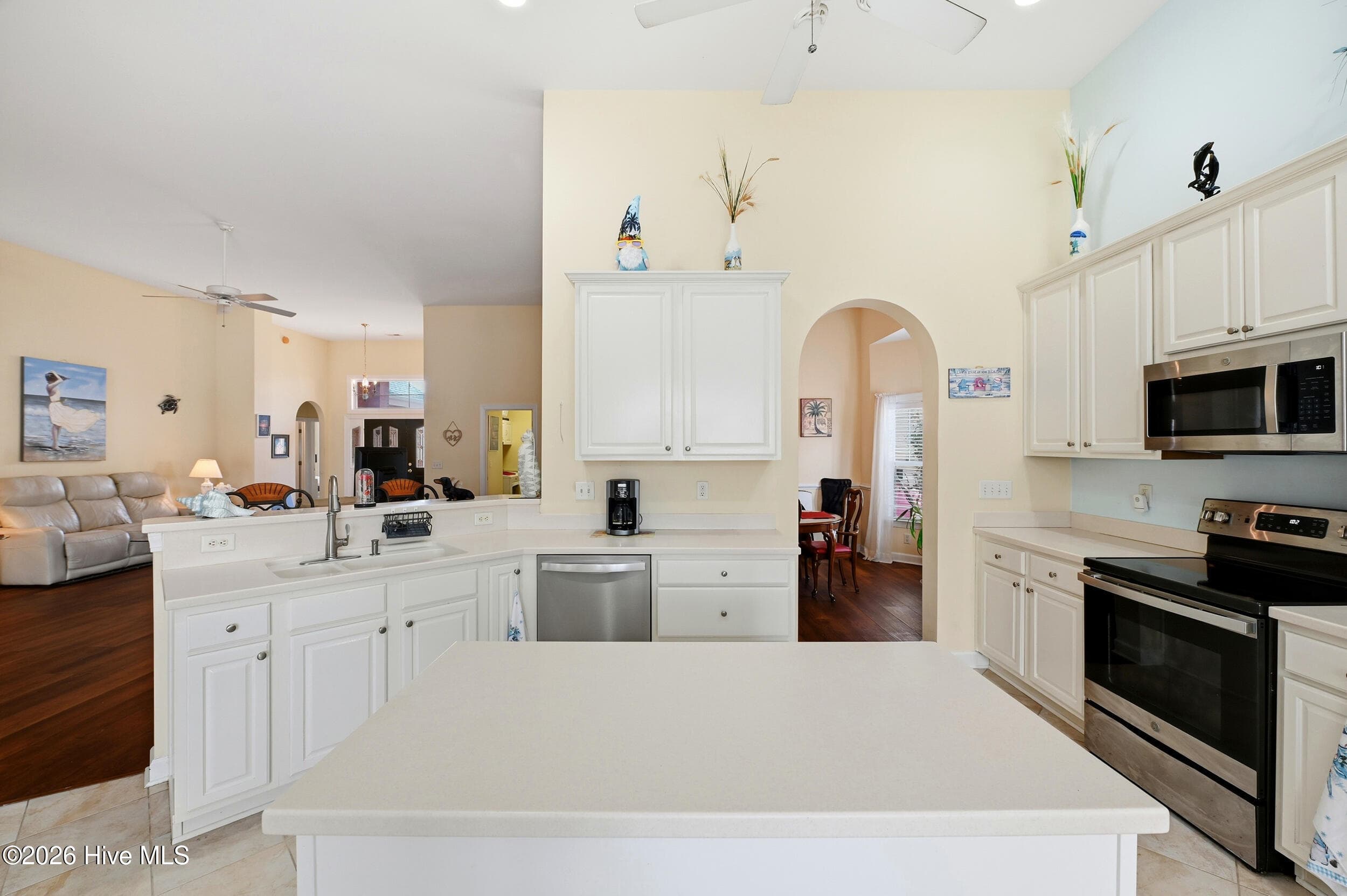 Single Family Residence at 684 Bullrush Court NW, Calabash, NC 28467, photo 28 of 103