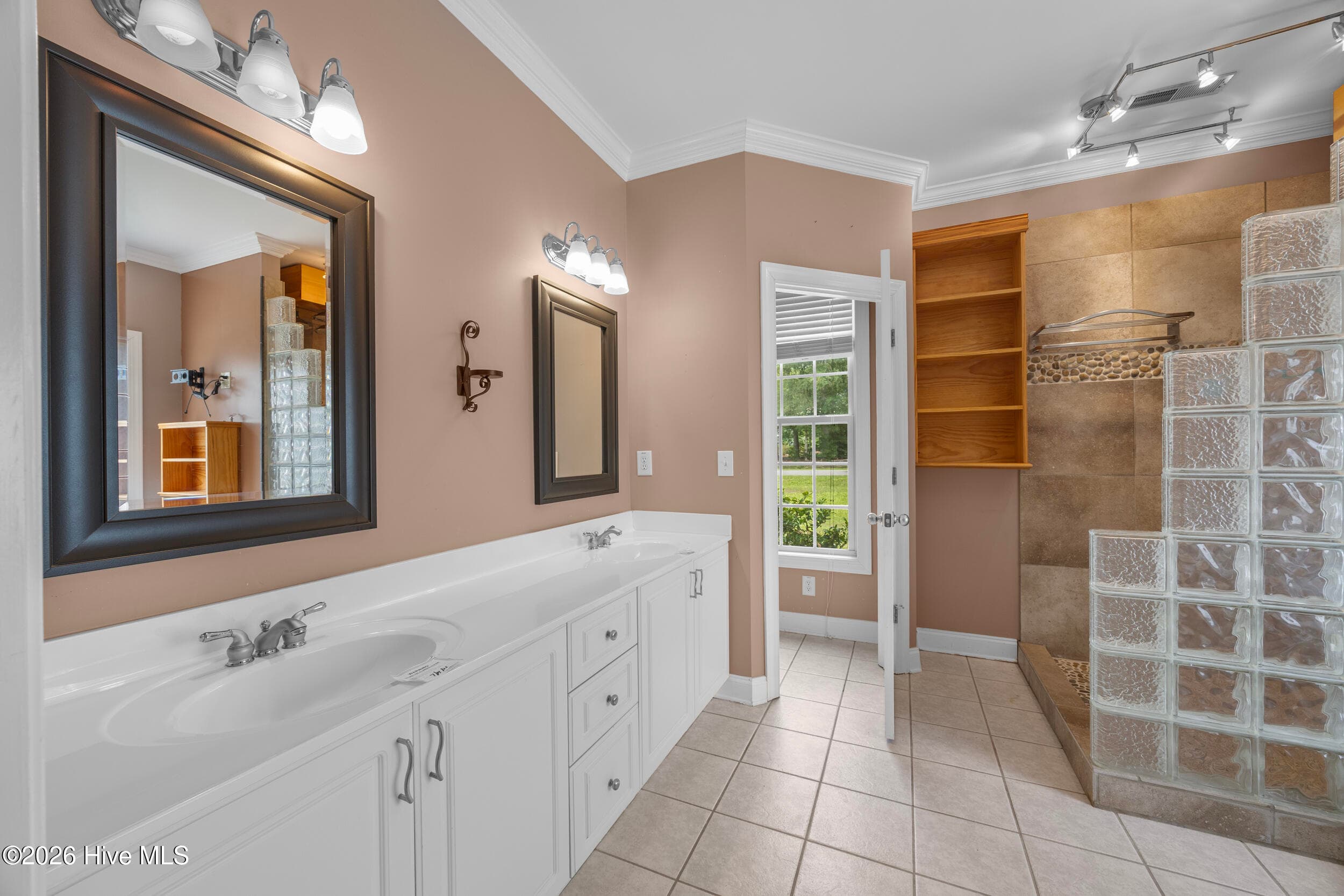 Single Family Residence at 638 Ravenswood Road, Hampstead, NC 28443, photo 64 of 100