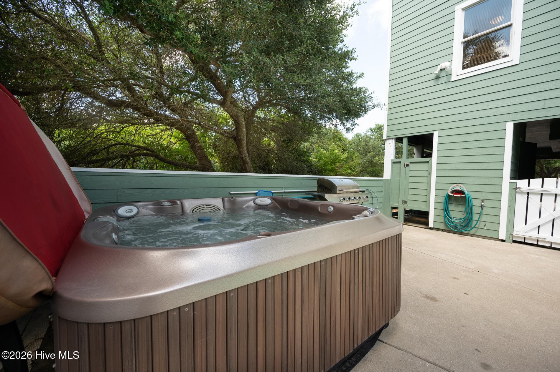 Hot Tub - 767 Gulfstream Court, Corolla, NC 27927