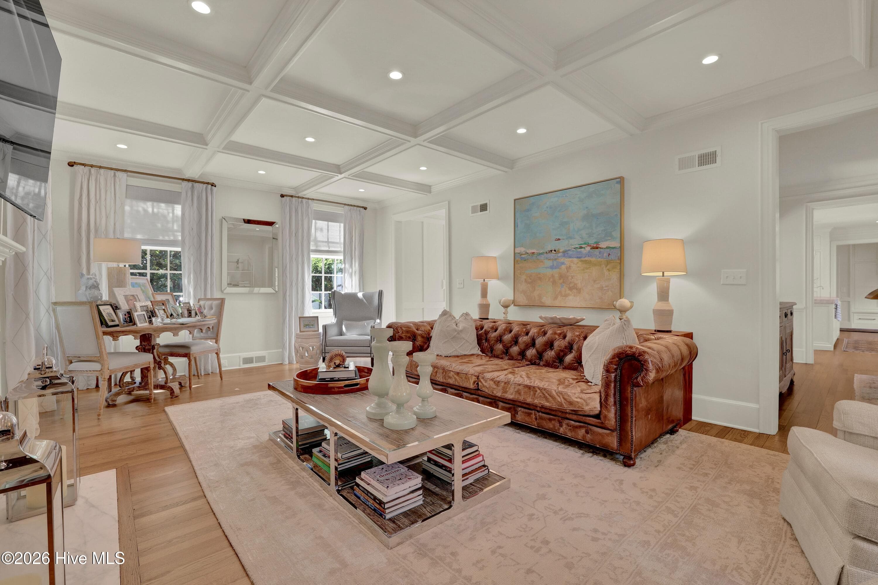 Single Family Residence at 1411 Live Oak Parkway, Wilmington, NC 28403, photo 8 of 63