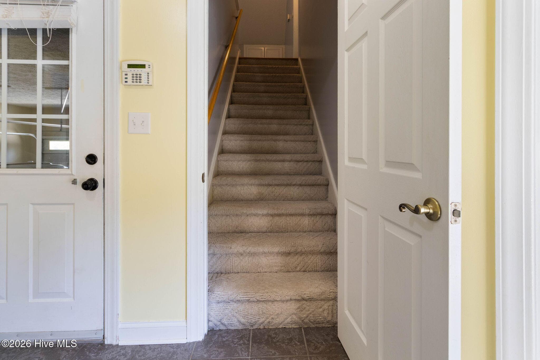 Upstairs Bonus Entry - 727 Mount Olive Road, Bladenboro, NC 28320