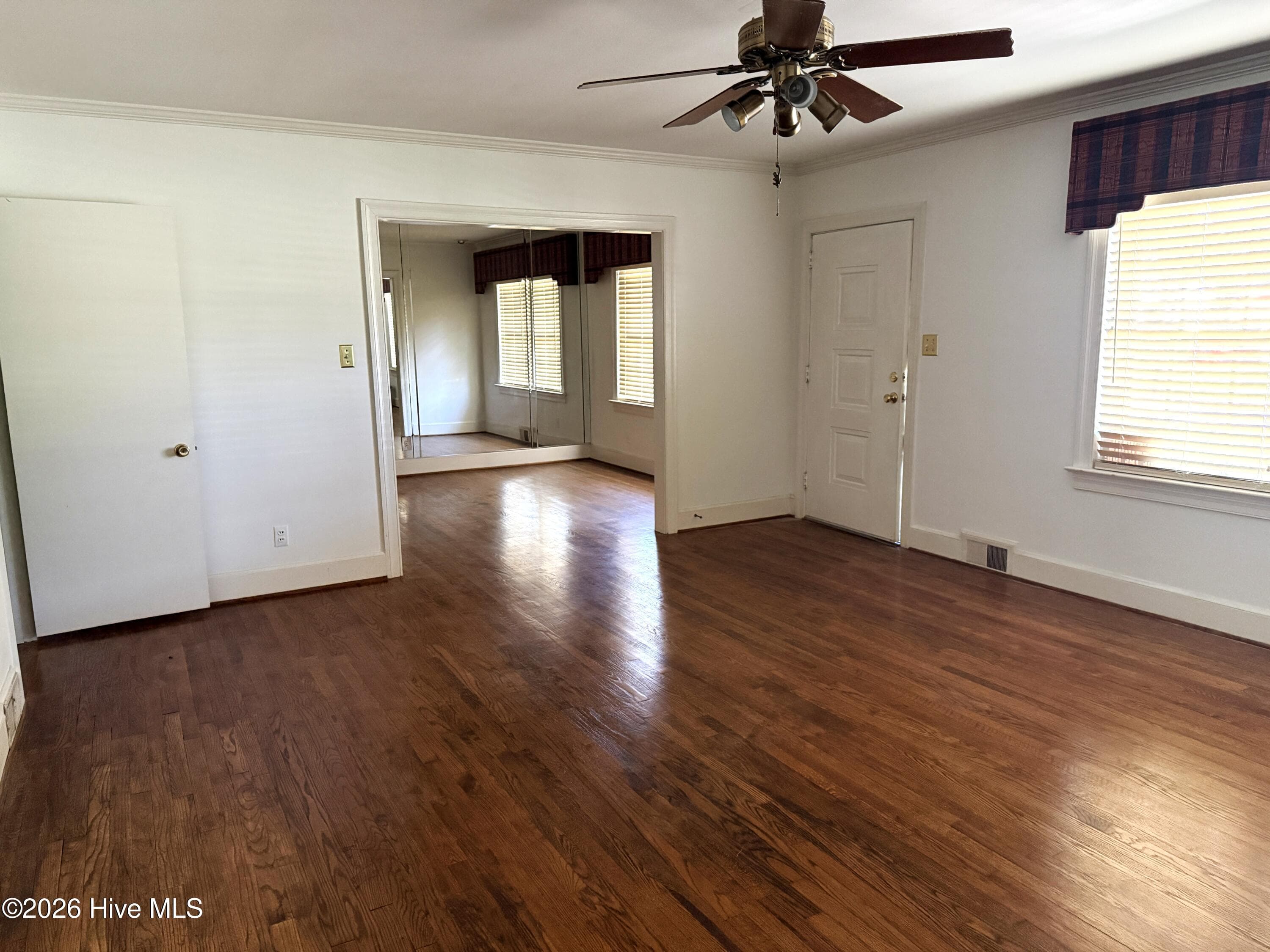 Single Family Residence at 1202 Ruffin Terrace, Kinston, NC 28504, photo 5 of 30