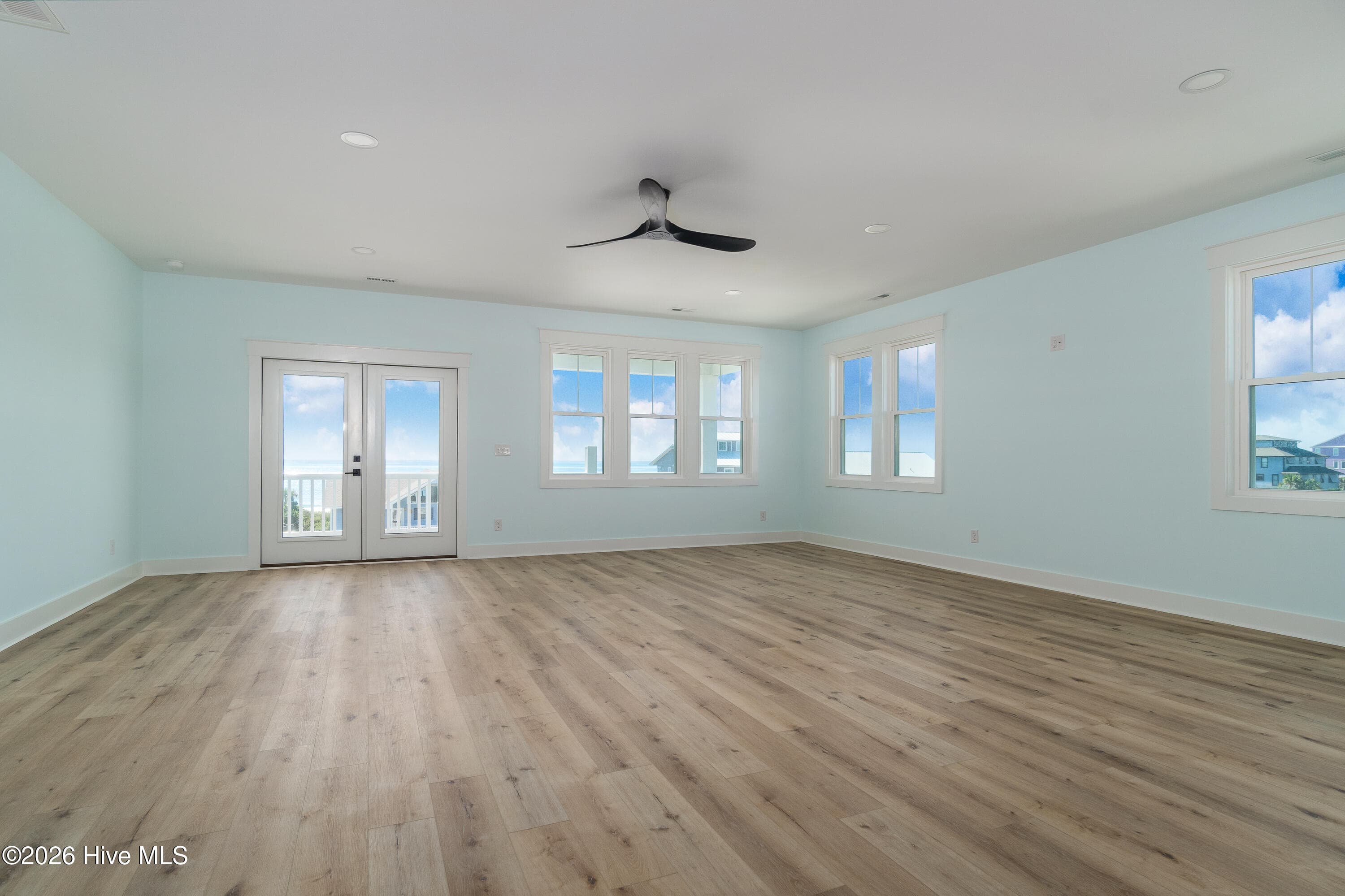 Townhouse at 7224 Ocean Drive B, Emerald Isle, NC 28594, photo 31 of 45
