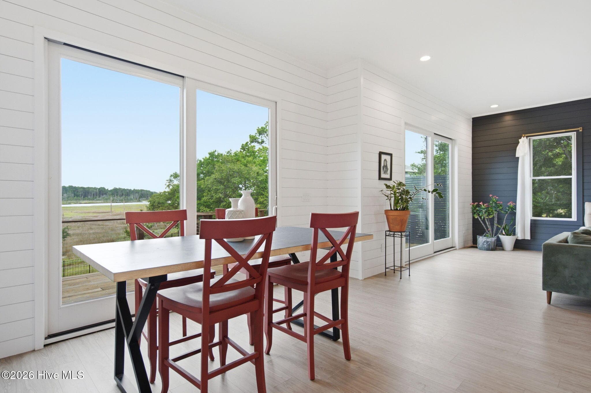 Single Family Residence at 9202 River Road, Wilmington, NC 28412, photo 25 of 77