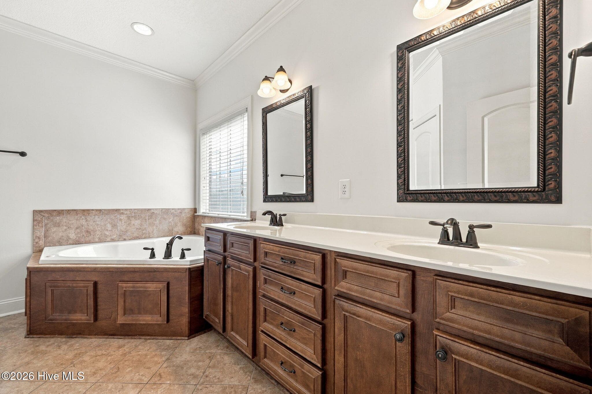 Townhouse at 2008 Leighton Drive A, Greenville, NC 27834, photo 26 of 55