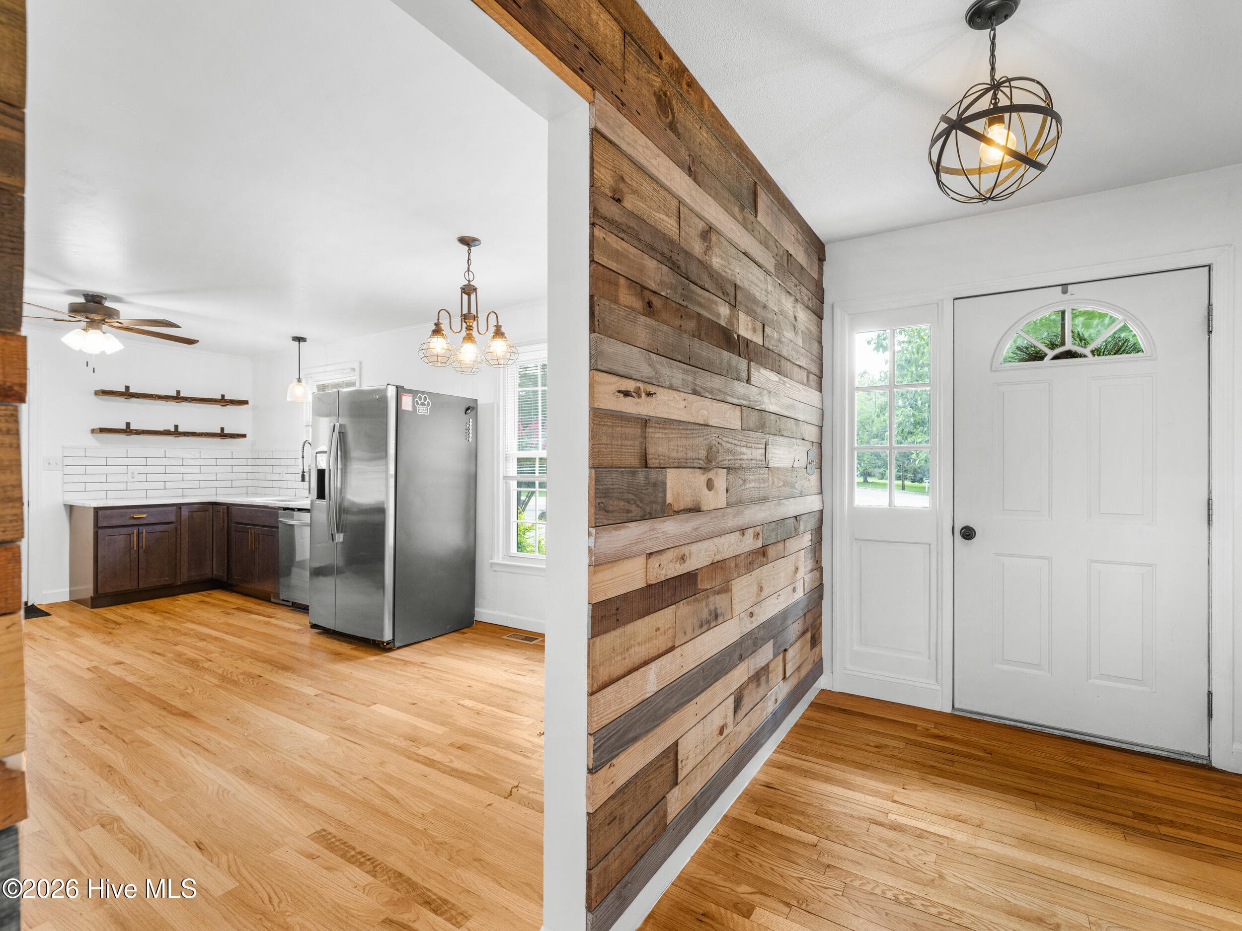 Single Family Residence at 1408 Cando Place, Jacksonville, NC 28540, photo 15 of 41
