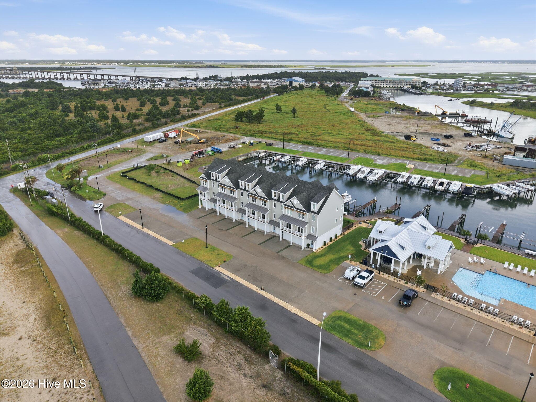Townhouse at 200 Olde Towne Yacht Club Drive 50, Beaufort, NC 28516, photo 13 of 53