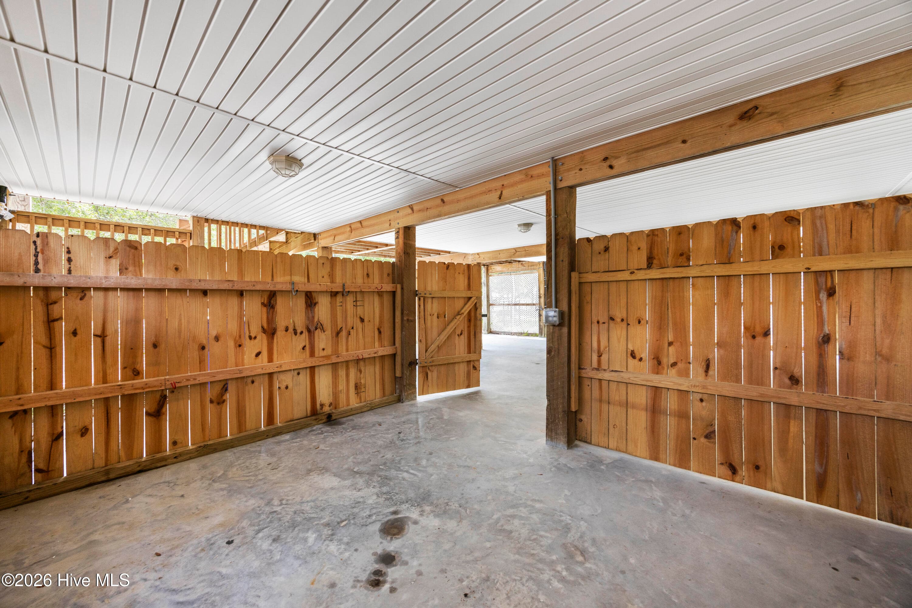LOCKUP AREA on ground level - 225 NE 39th Street, Oak Island, NC 28465