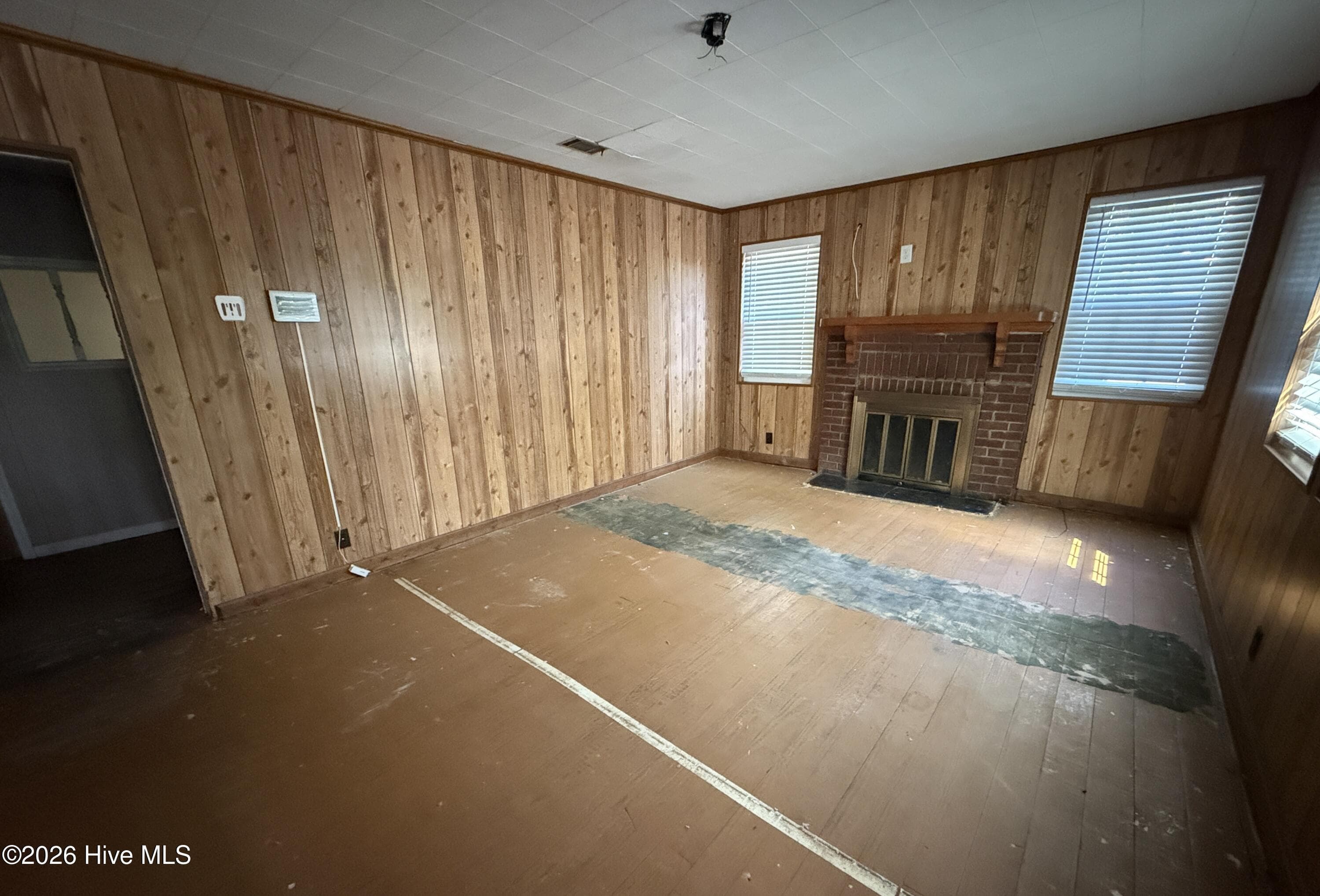 Single Family Residence at 401 E Howard Street, Wrens, GA 30833, photo 4 of 18