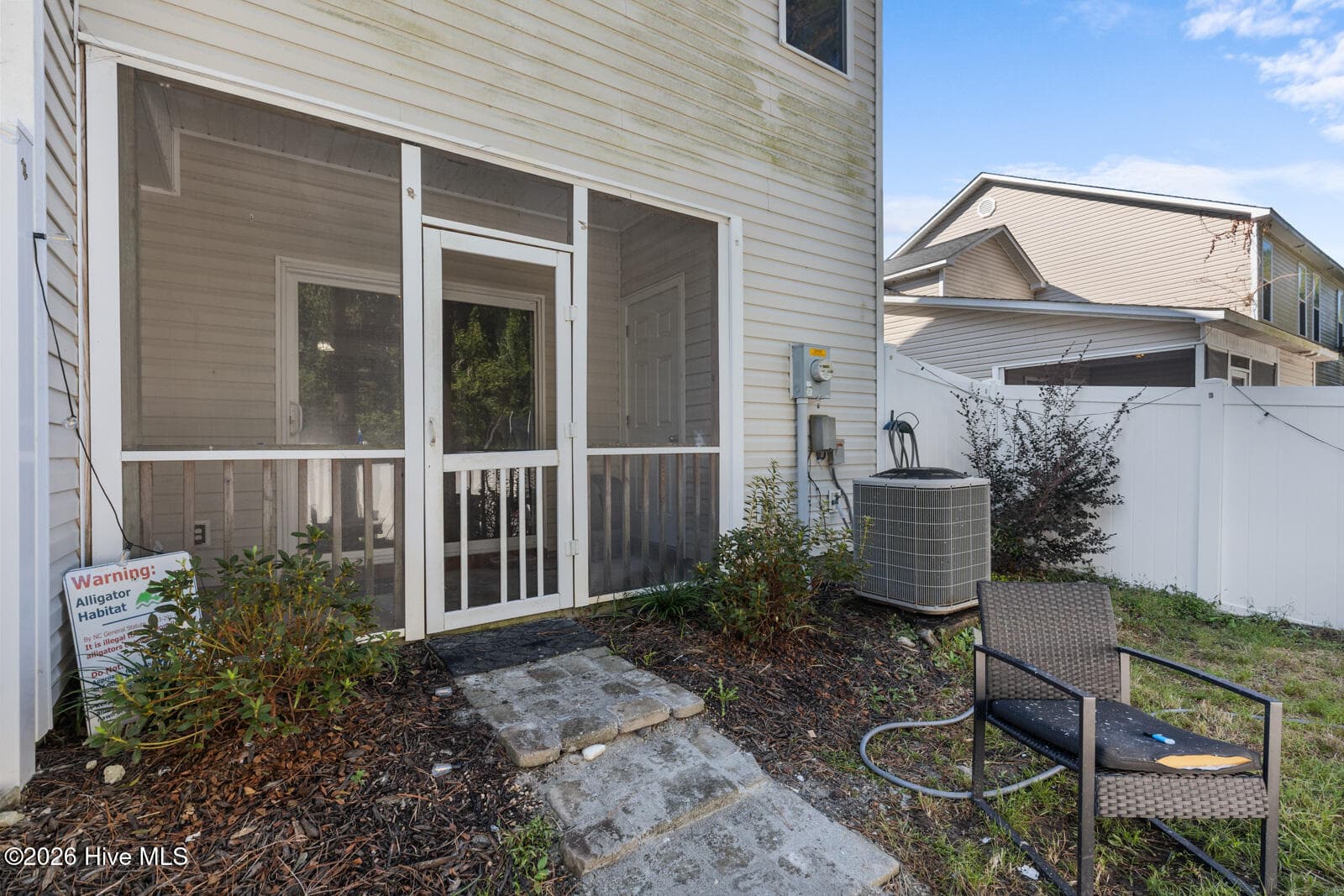 Townhouse at 270 Caldwell Loop, Jacksonville, NC 28546, photo 24 of 24
