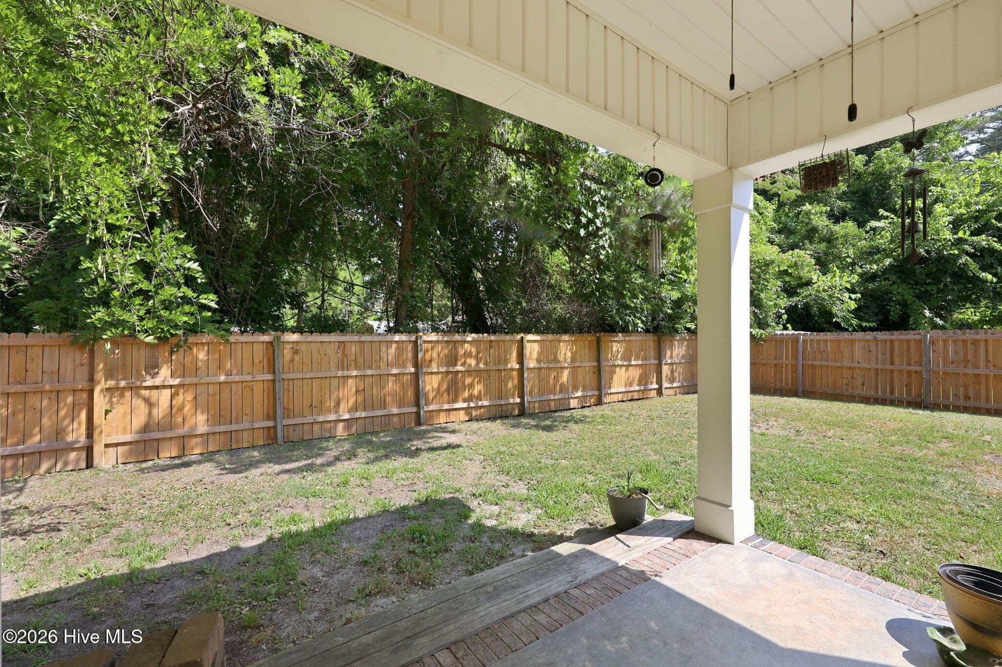 Single Family Residence at 402 Satterfield Drive, New Bern, NC 28560, photo 24 of 42