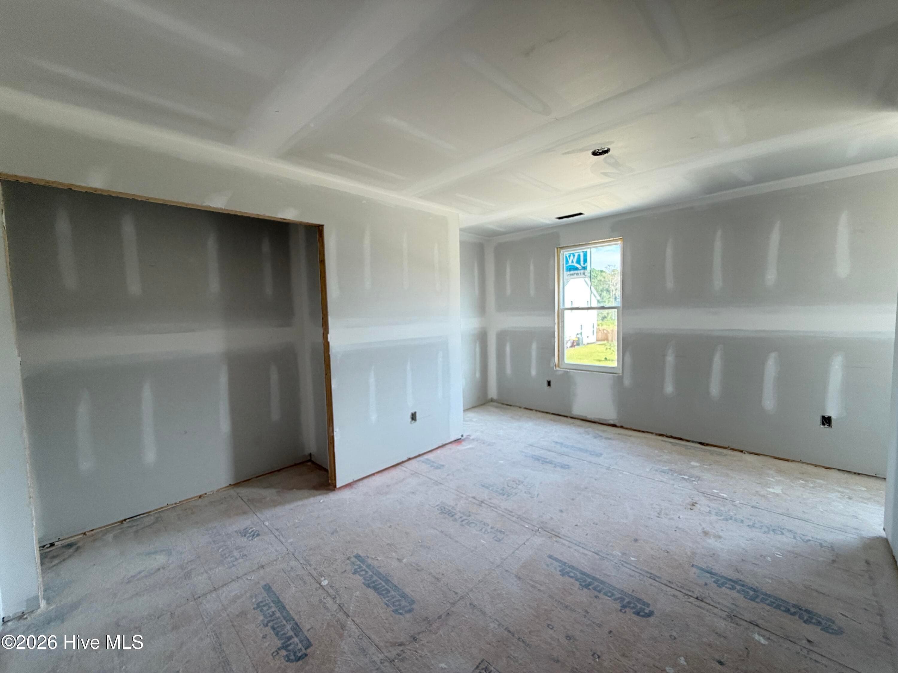 Single Family Residence at 176 S Bandwheel Way, Hampstead, NC 28443, photo 20 of 25