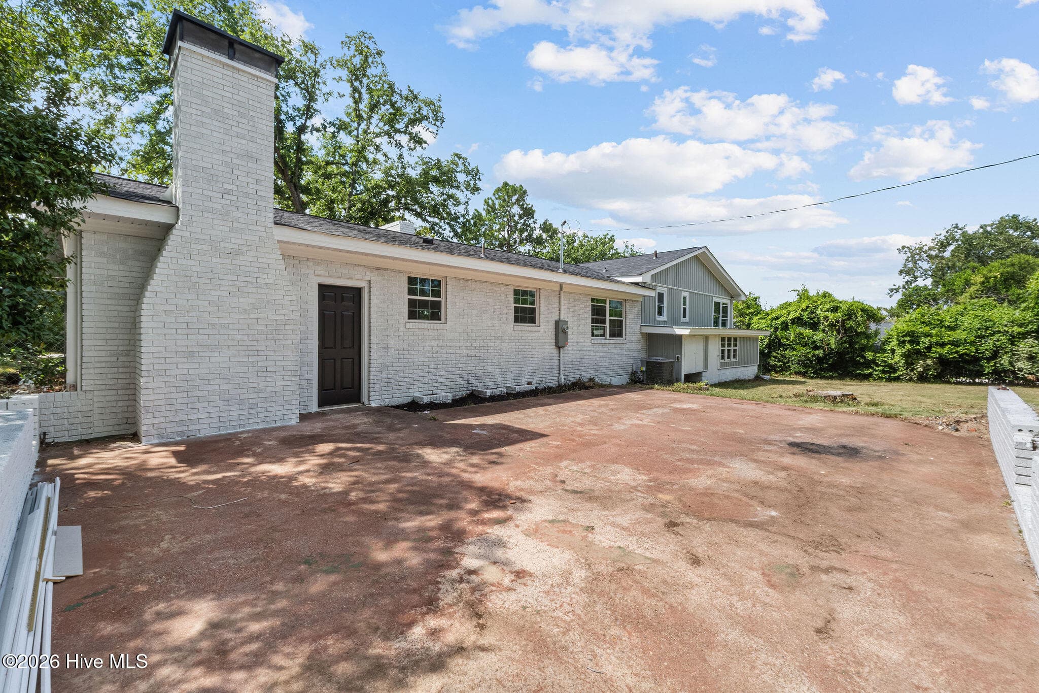 Single Family Residence at 1828 Courtney Drive, North Augusta, SC 29841, photo 5 of 5